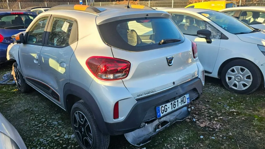 DACIA Spring -