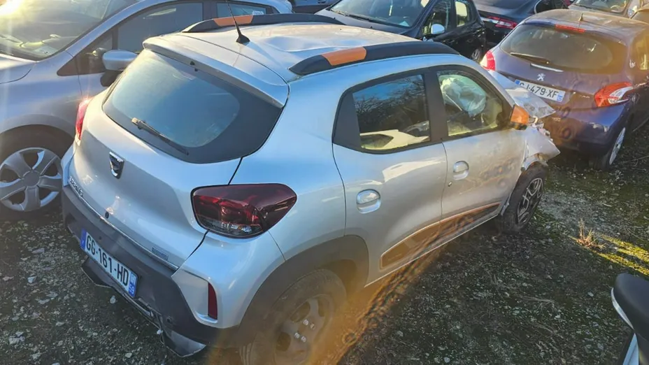 DACIA Spring -
