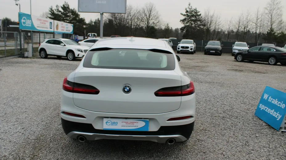 BMW X4 -