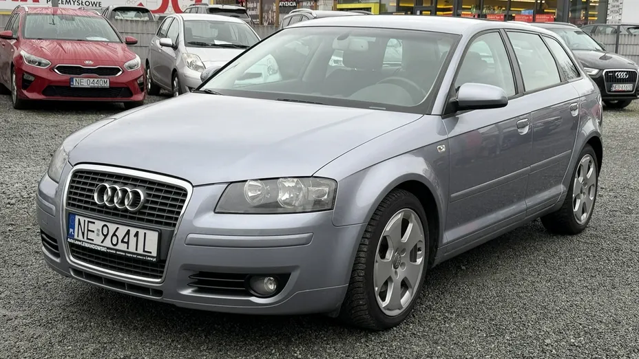 AUDI A3 -