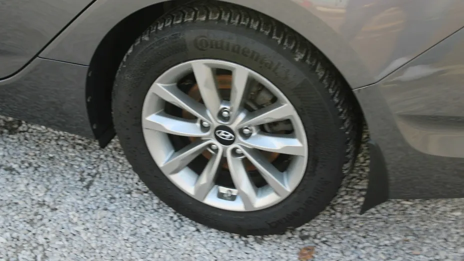 HYUNDAI i40 -