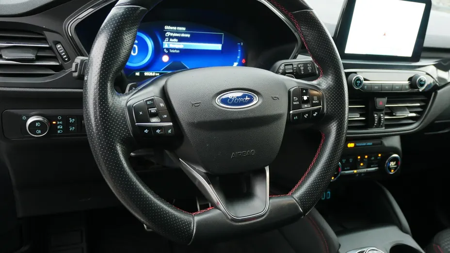 FORD Kuga -