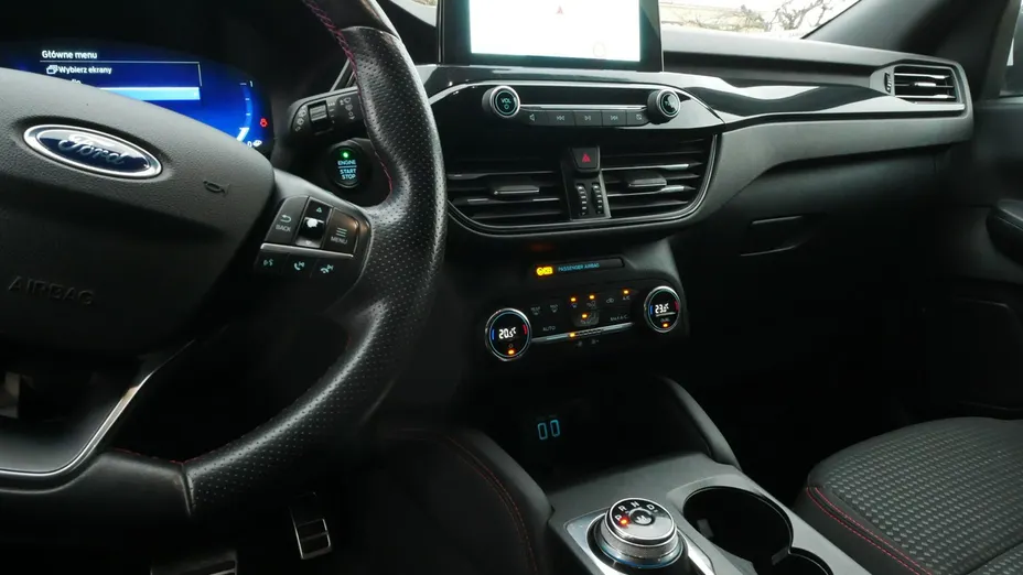 FORD Kuga -