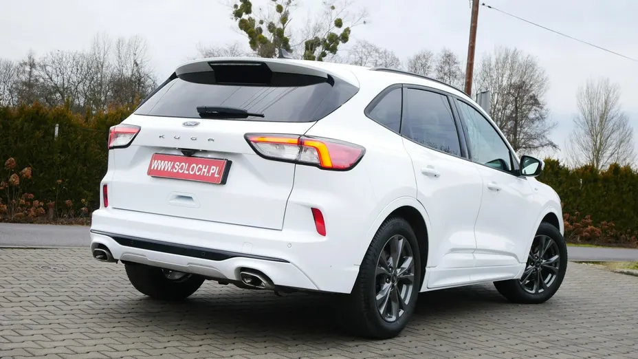 FORD Kuga -