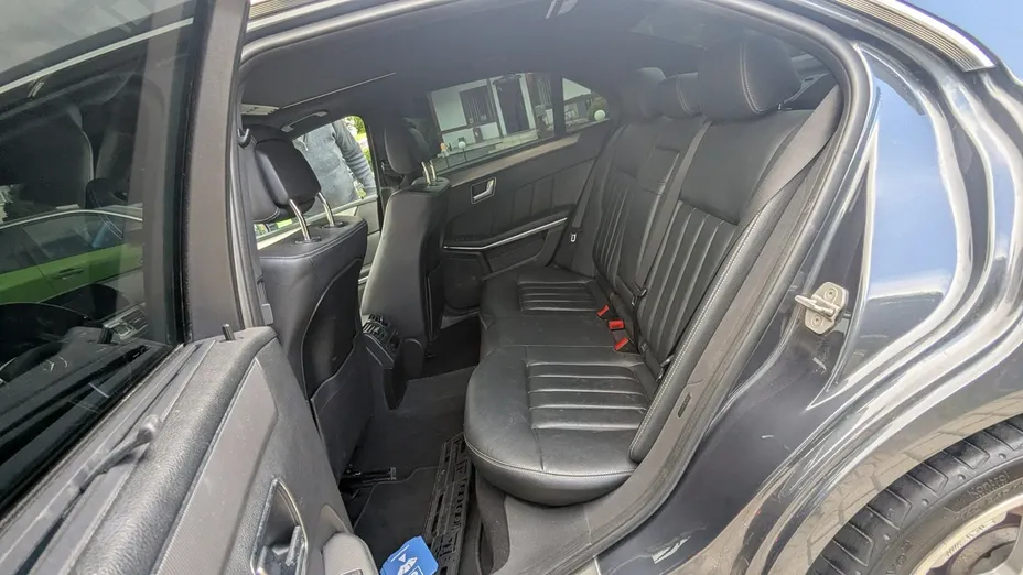 MERCEDES-BENZ E Klasa -