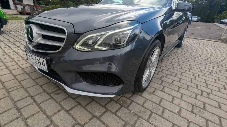 MERCEDES-BENZ E Klasa -
