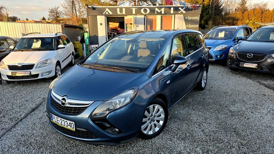 OPEL Zafira -