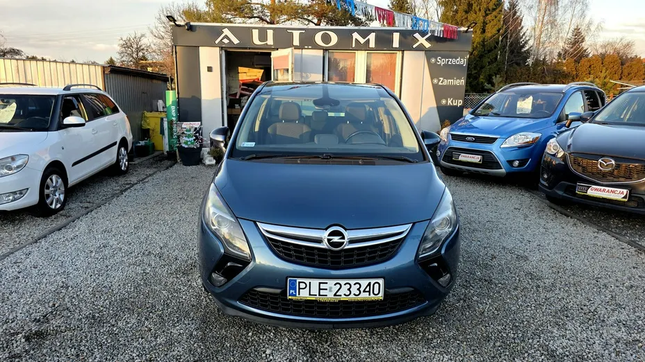OPEL Zafira -