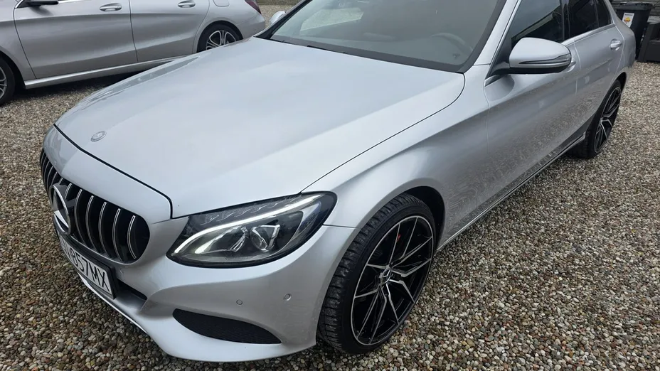 MERCEDES-BENZ C Klasa -