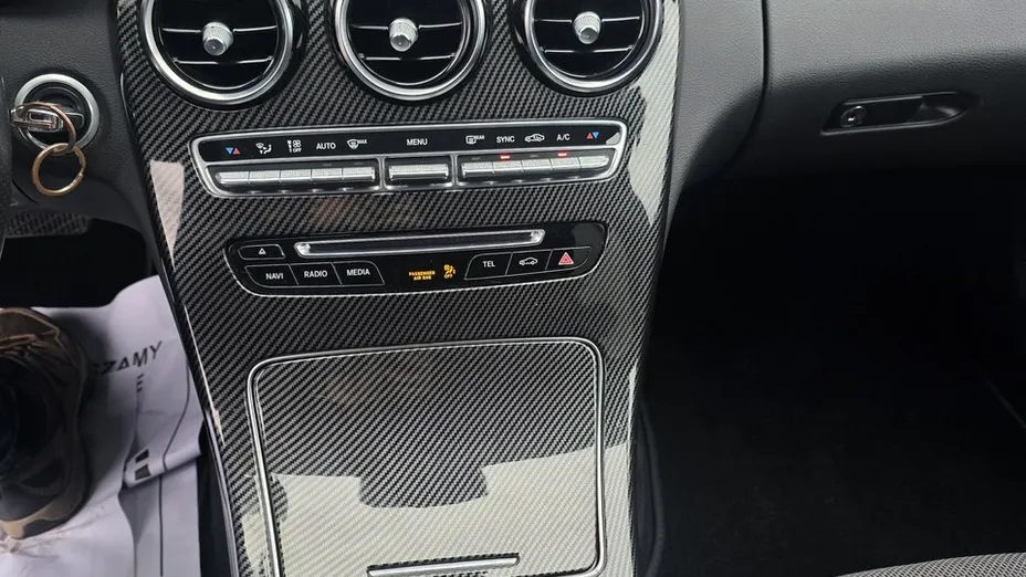 MERCEDES-BENZ C Klasa -