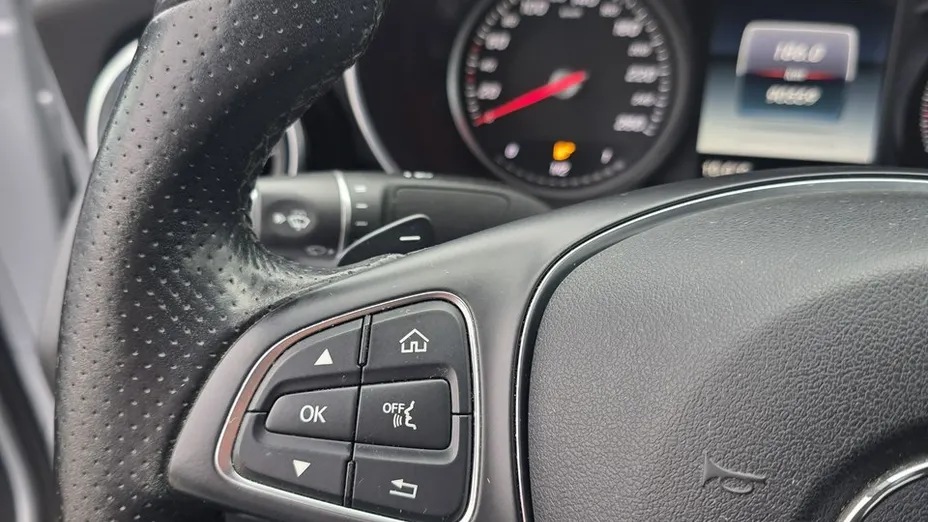 MERCEDES-BENZ C Klasa -