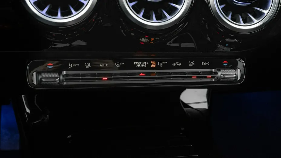MERCEDES-BENZ A Klasa -