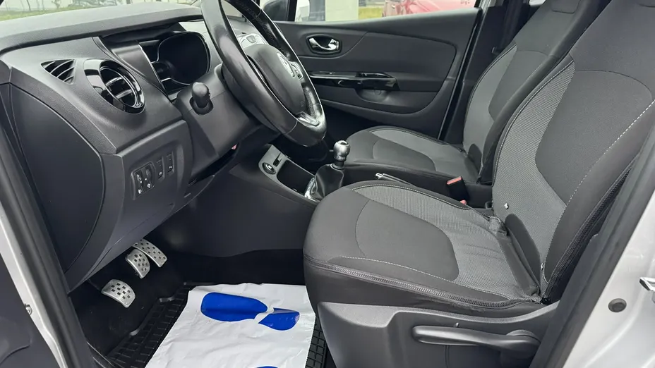 RENAULT Captur -