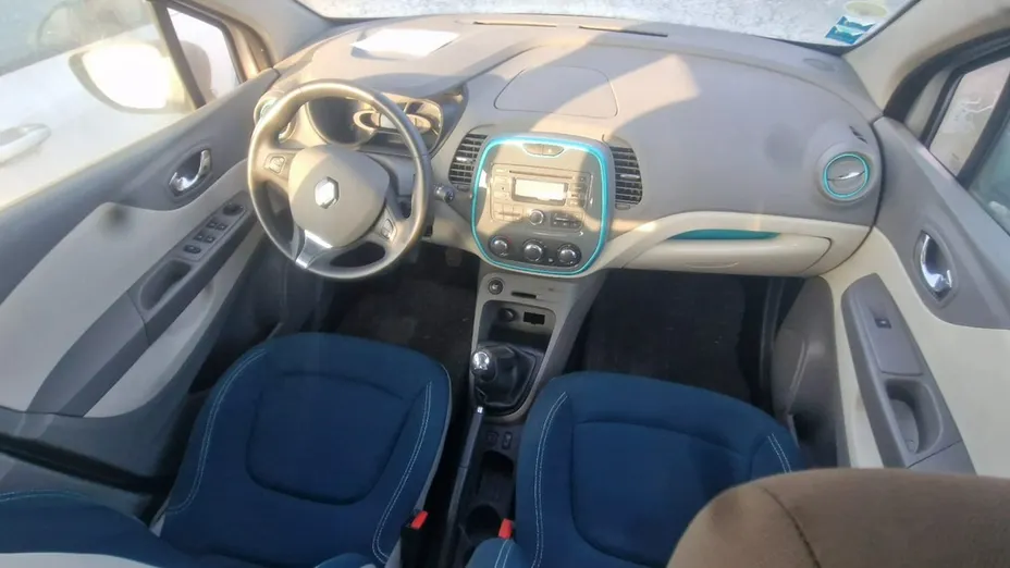 RENAULT Captur -