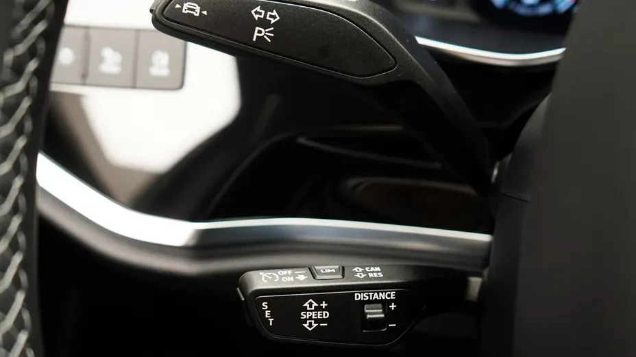 AUDI Q3 Q3 40 TDI Quattro S Line S tronic