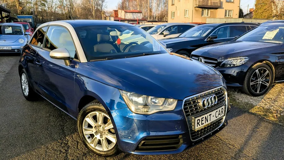AUDI A1 -