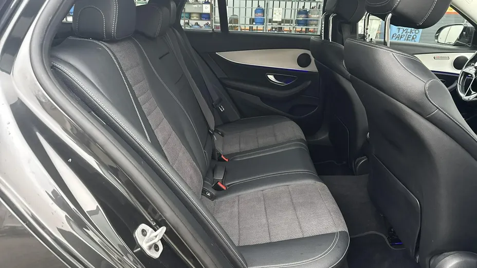 MERCEDES-BENZ E Klasa -