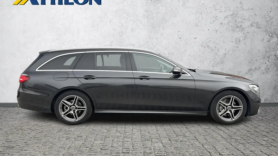 MERCEDES-BENZ E Klasa -
