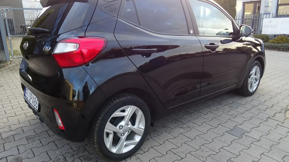 HYUNDAI i10 -