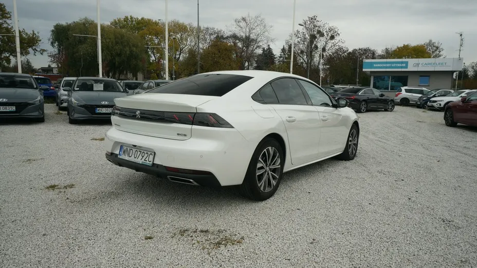 PEUGEOT 508 -
