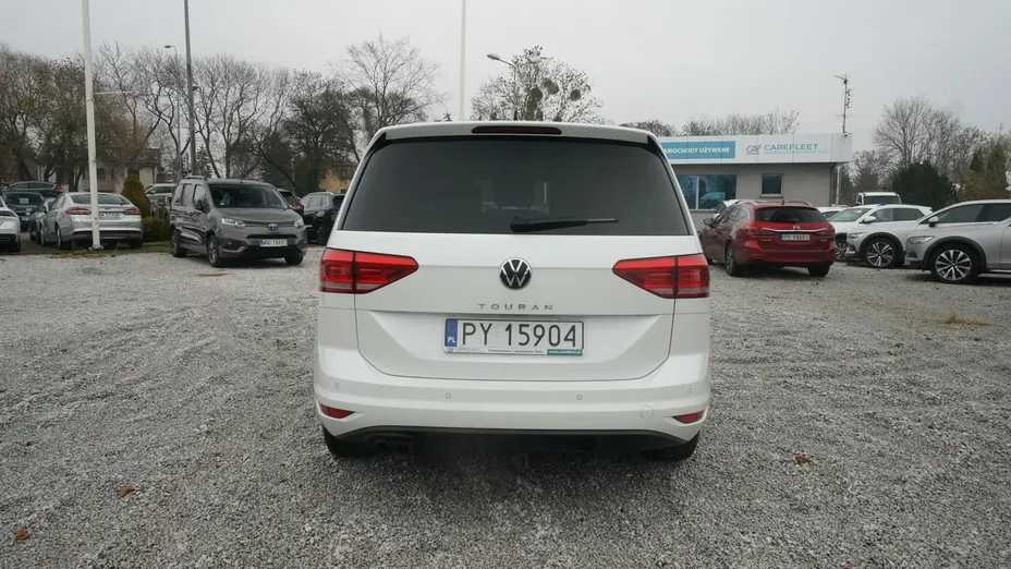 VOLKSWAGEN Touran -