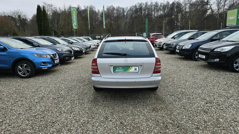 MERCEDES-BENZ C Klasa -
