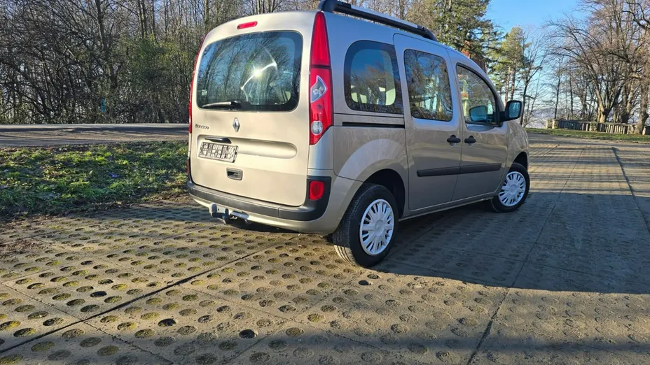 RENAULT Kangoo -