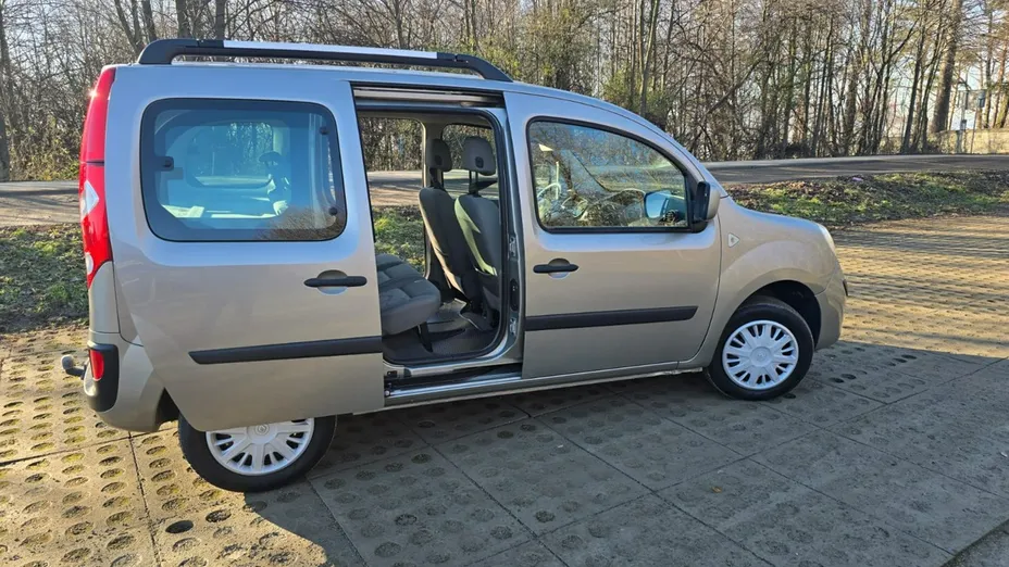 RENAULT Kangoo -
