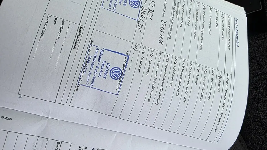 VOLKSWAGEN Touran -
