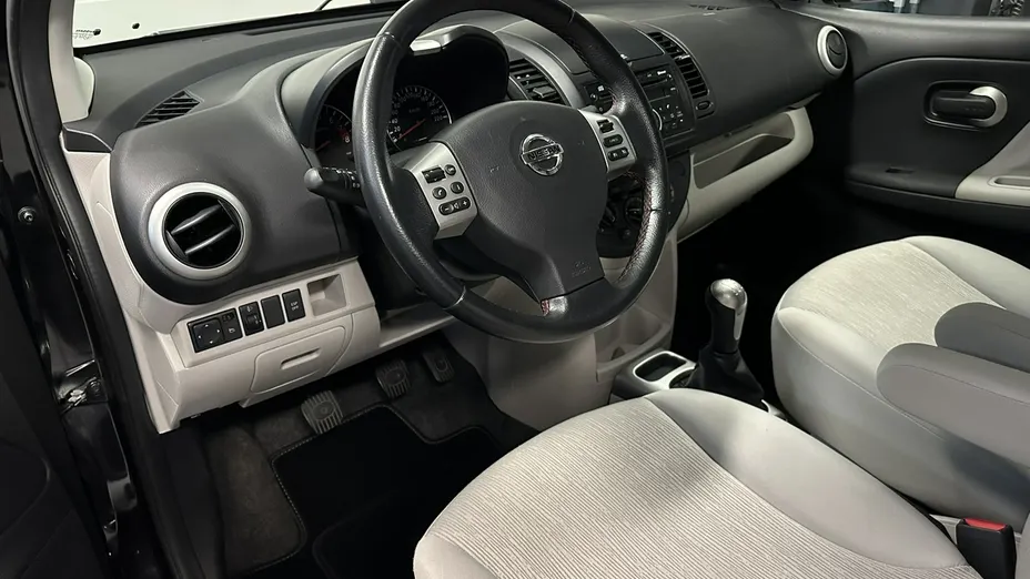 NISSAN Note -