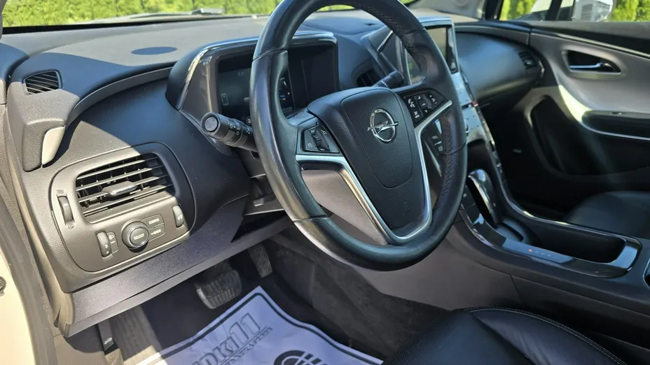 OPEL Ampera -