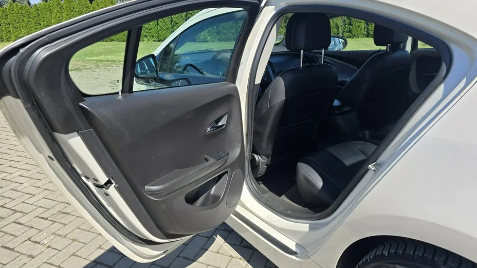 OPEL Ampera -