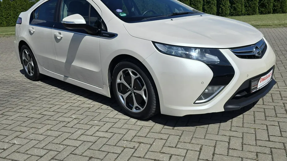 OPEL Ampera -