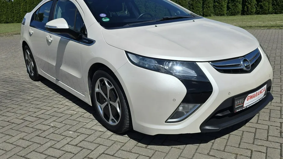 OPEL Ampera -