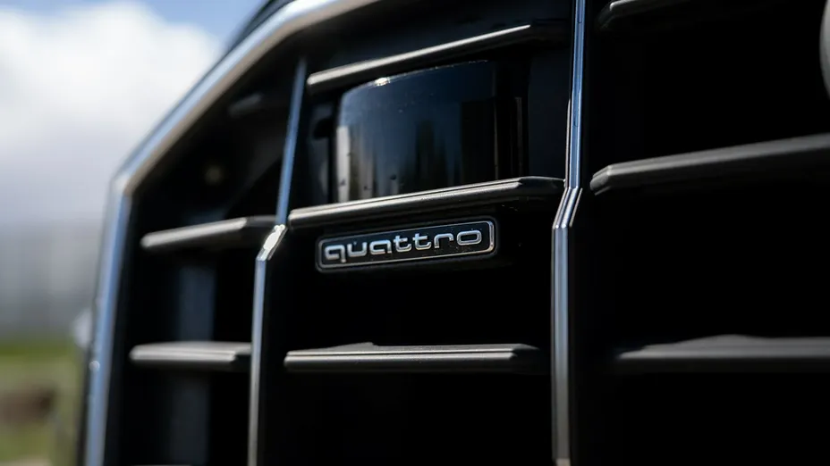 AUDI Q8 / E-Tron -