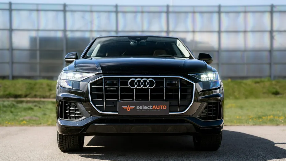 AUDI Q8 / E-Tron -