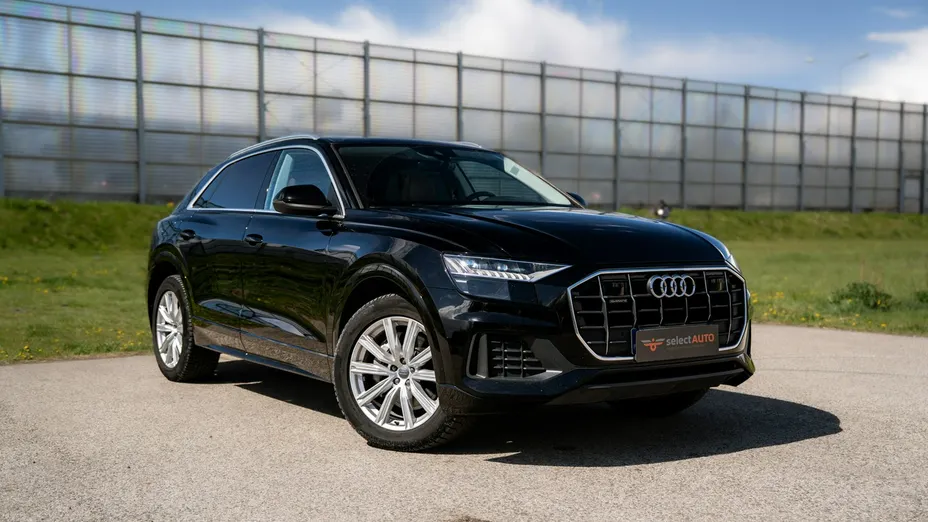 AUDI Q8 / E-Tron -