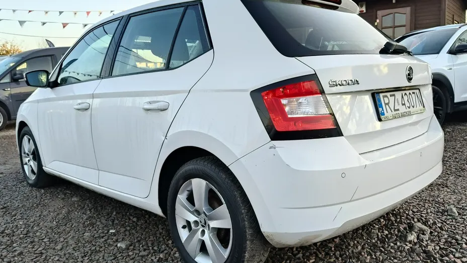 SKODA Fabia -