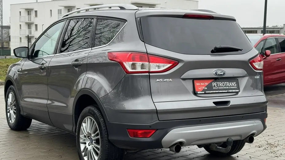 FORD Kuga -