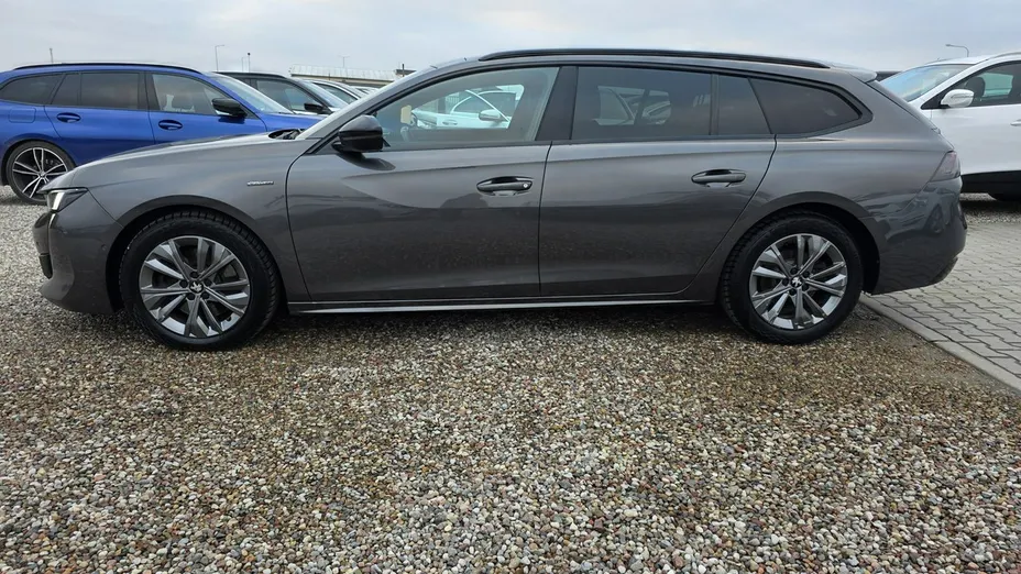 PEUGEOT 508 -