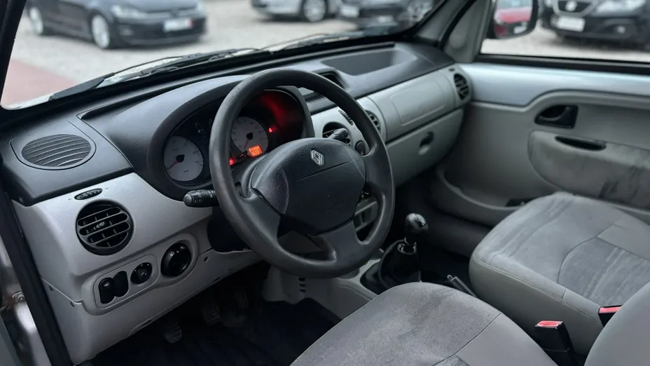 RENAULT Kangoo -