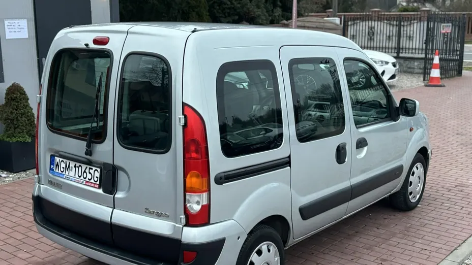 RENAULT Kangoo -