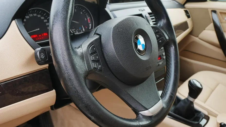 BMW X3 -