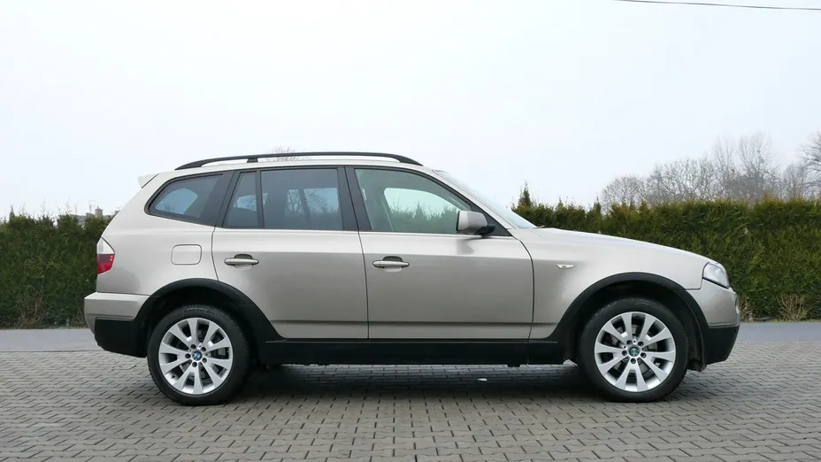 BMW X3 -