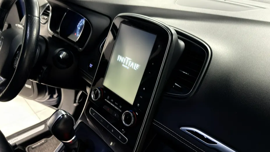 RENAULT Grand Scenic -