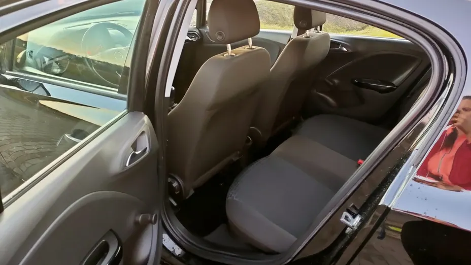 OPEL Corsa -