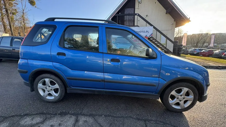 SUZUKI Ignis -