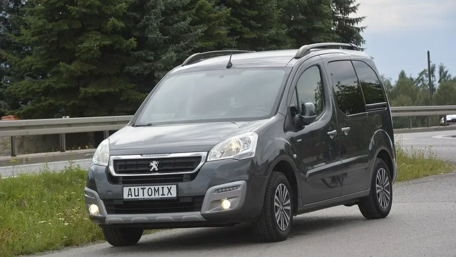 PEUGEOT Partner -