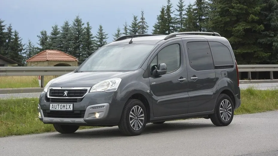 PEUGEOT Partner -