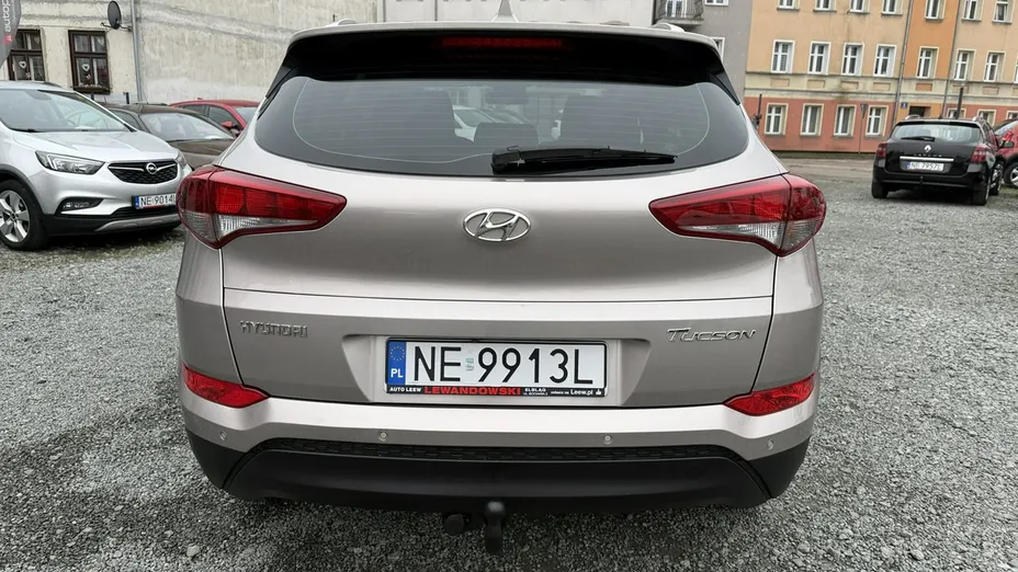 HYUNDAI Tucson -